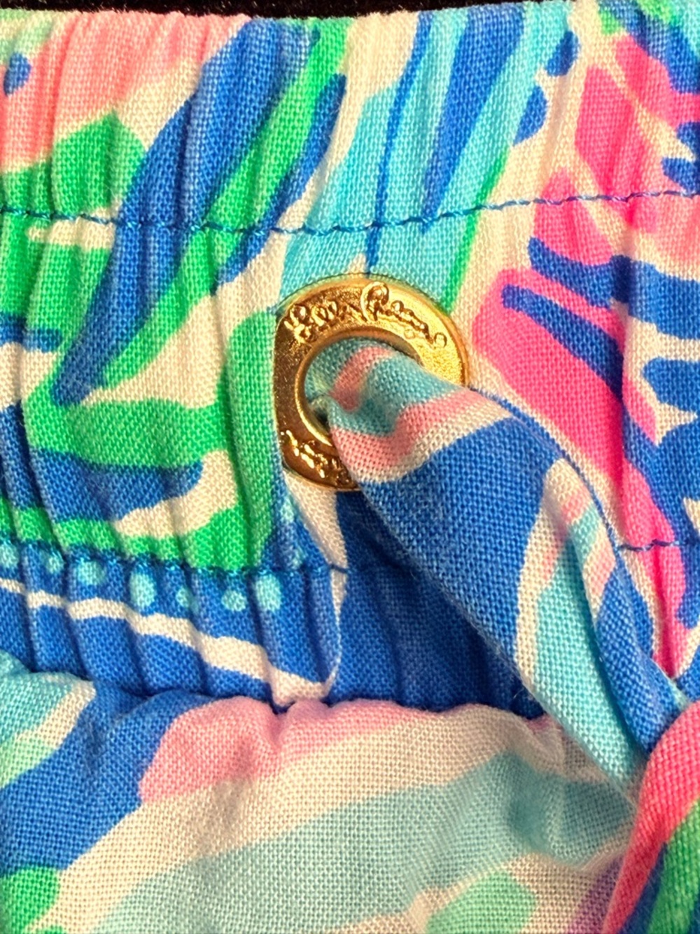 Lilly Pulitzer Katia Shorts Blue Flare Fancy Fins Mid Rise Elastic M - Picture 8 of 8